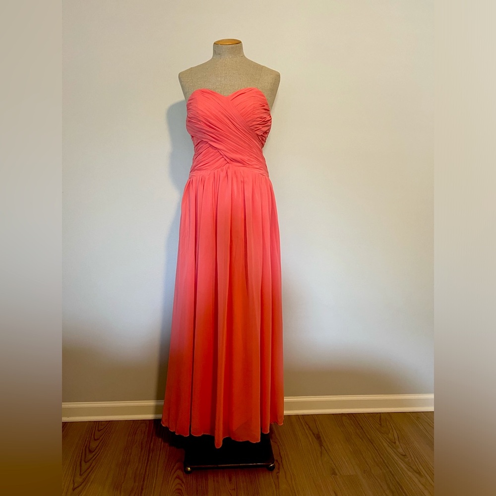 Strapless dress